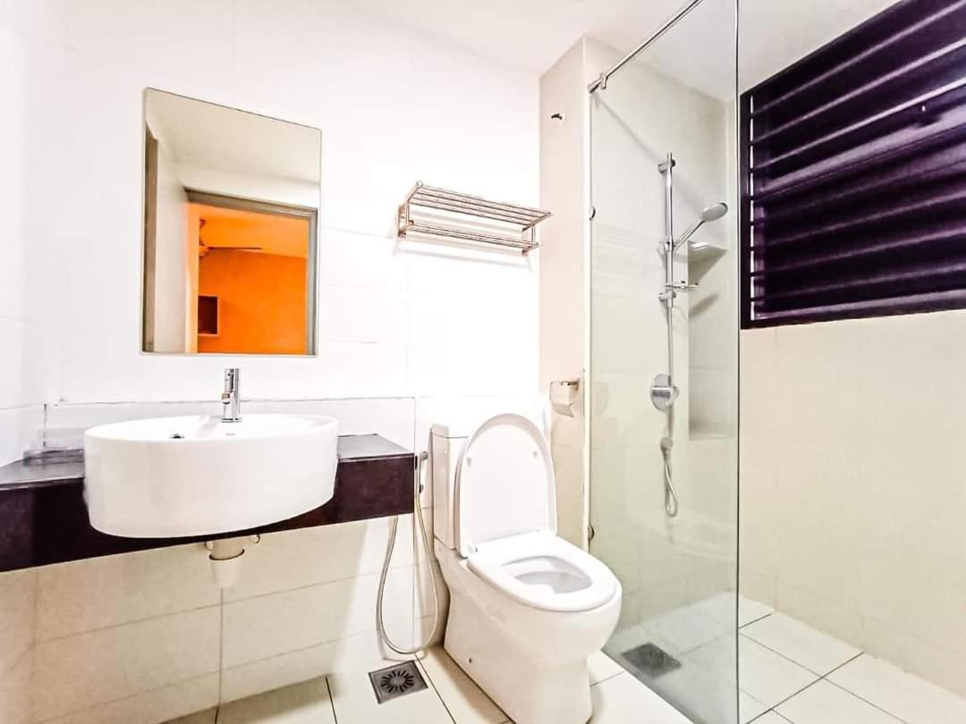 1 Tebrau Residences by KMS HOME - Housity