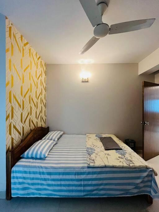 Lovely Master Bedroom Serviced Apartment. - Housity