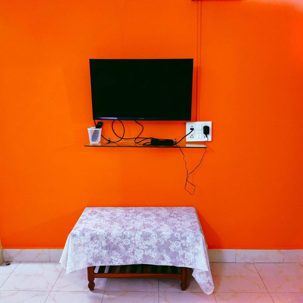 Cool Cozy 2- 2Bhk 1AC sainikpuri secunderabad - Housity
