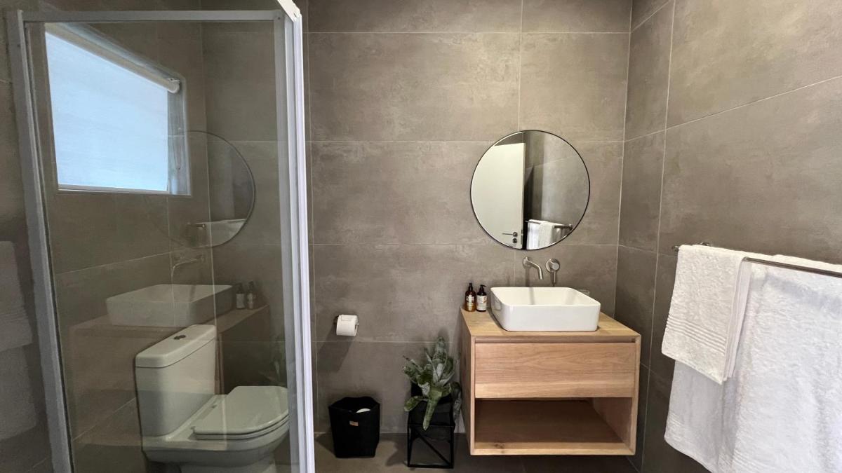 35 on Fairview - Housity