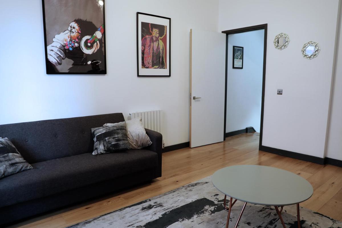 Cosy and Elegant Town House - Housity