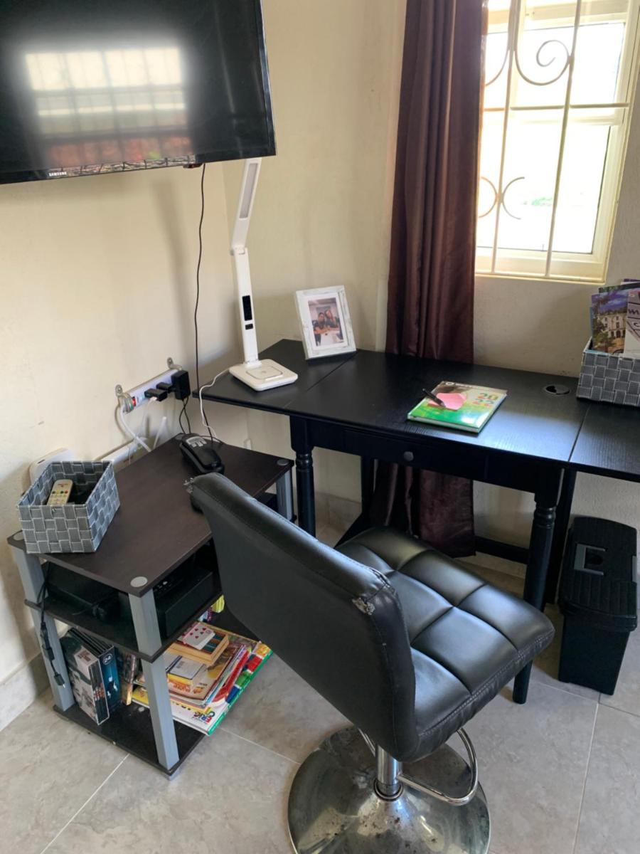 Raivens nest Bed and Breakfast - Housity