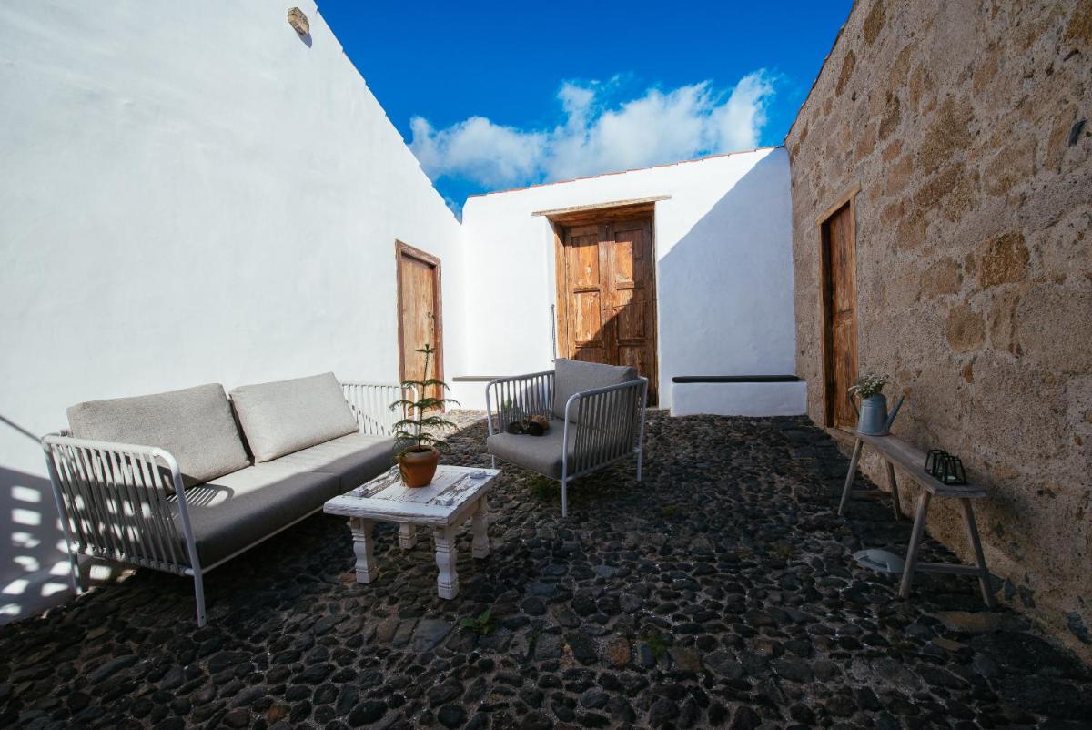 Las Casas del Camino Real - Housity