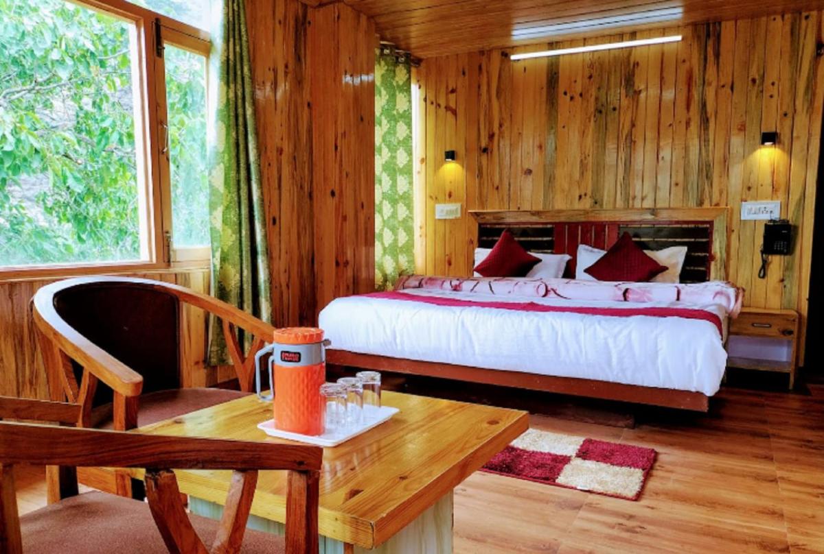 Green Plaza by StayApart - Housity