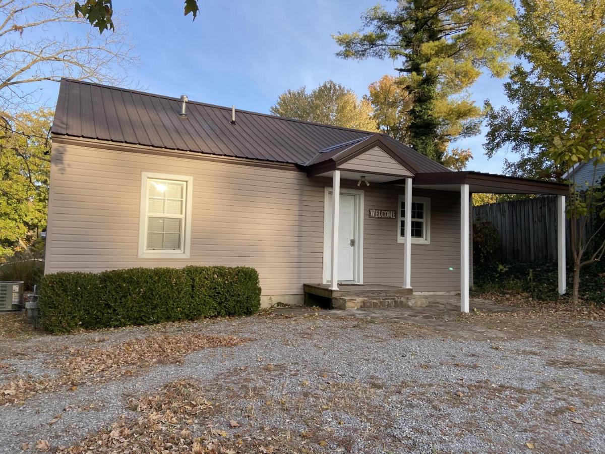 Centennial Cottage - Housity