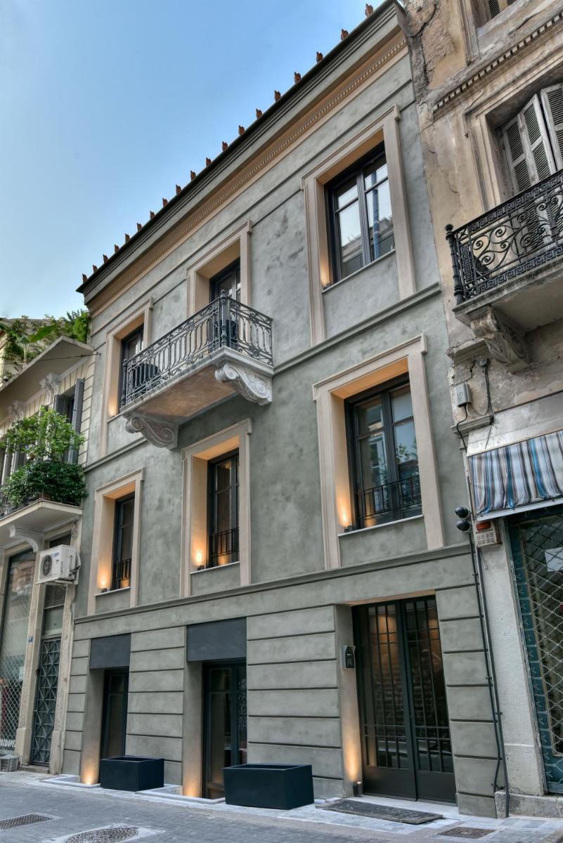 Suitetrails - Nikiou Suites Luxury Residence