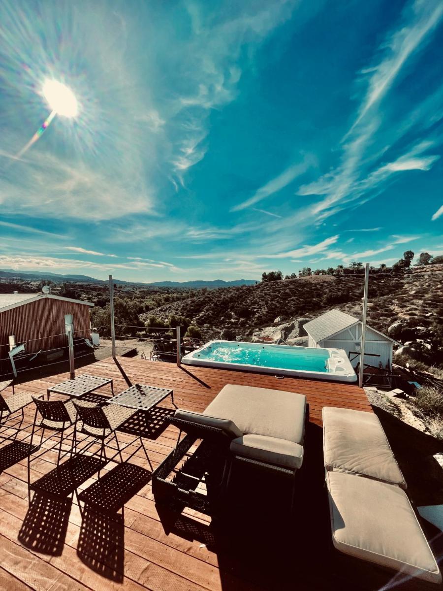 DUALITY Wine Country with a pool and a view - Housity