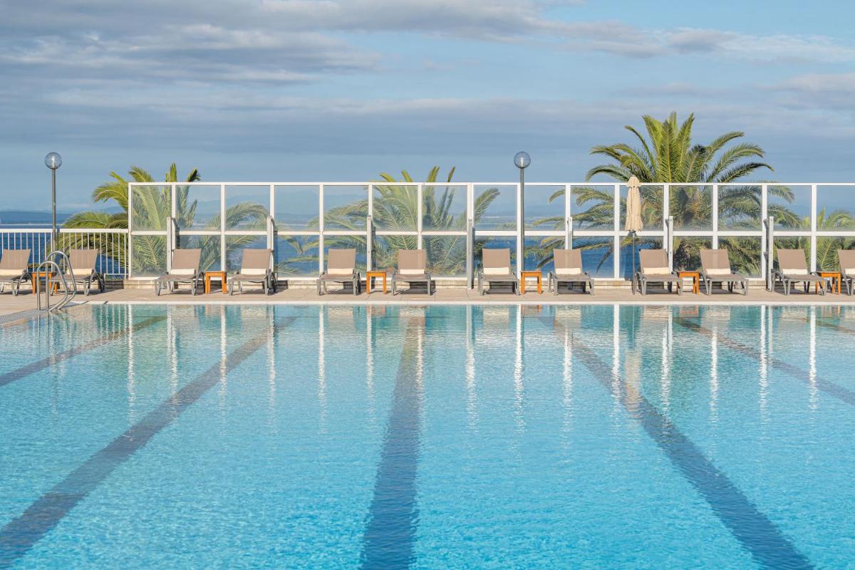 Piscina en o cerca de Almadraba Park Hotel