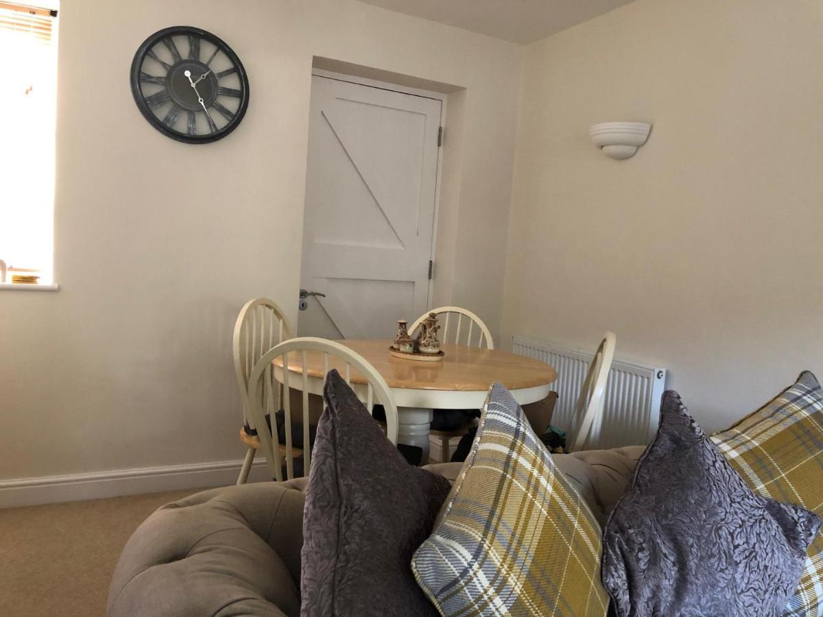 Cosy Cottage - Housity