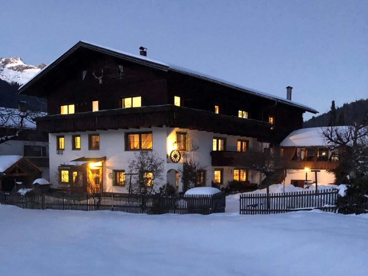 Olga Geiger - Bergheimat - Housity