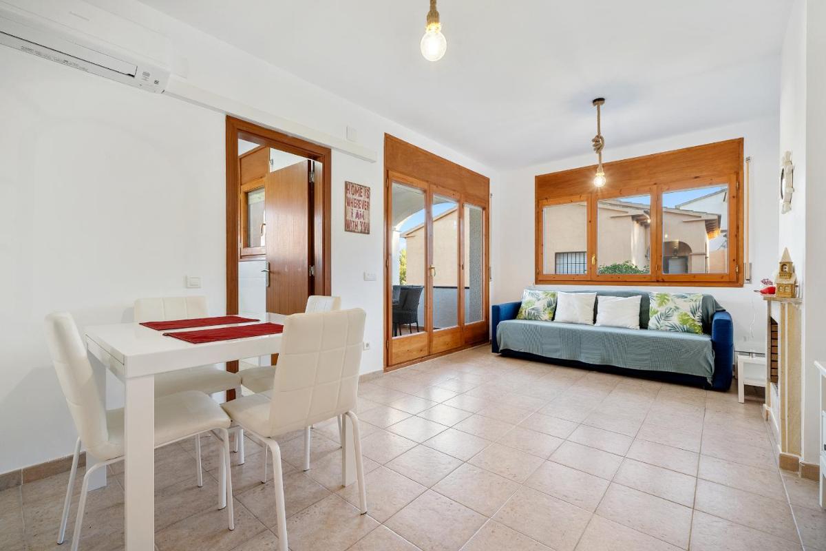 Hauzify I Casa Bella Vita - Housity