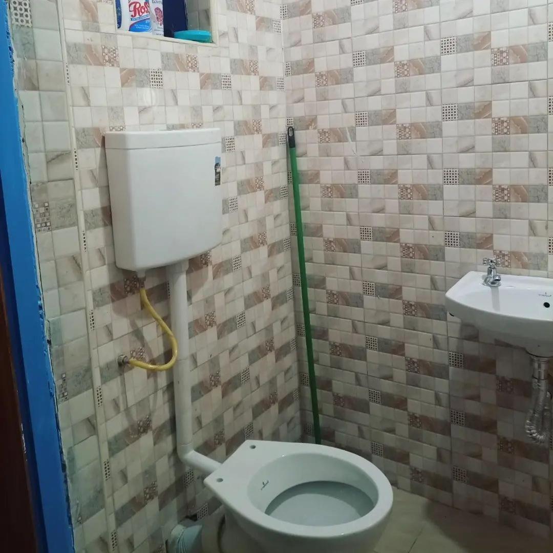 Studio Apartment. - Housity