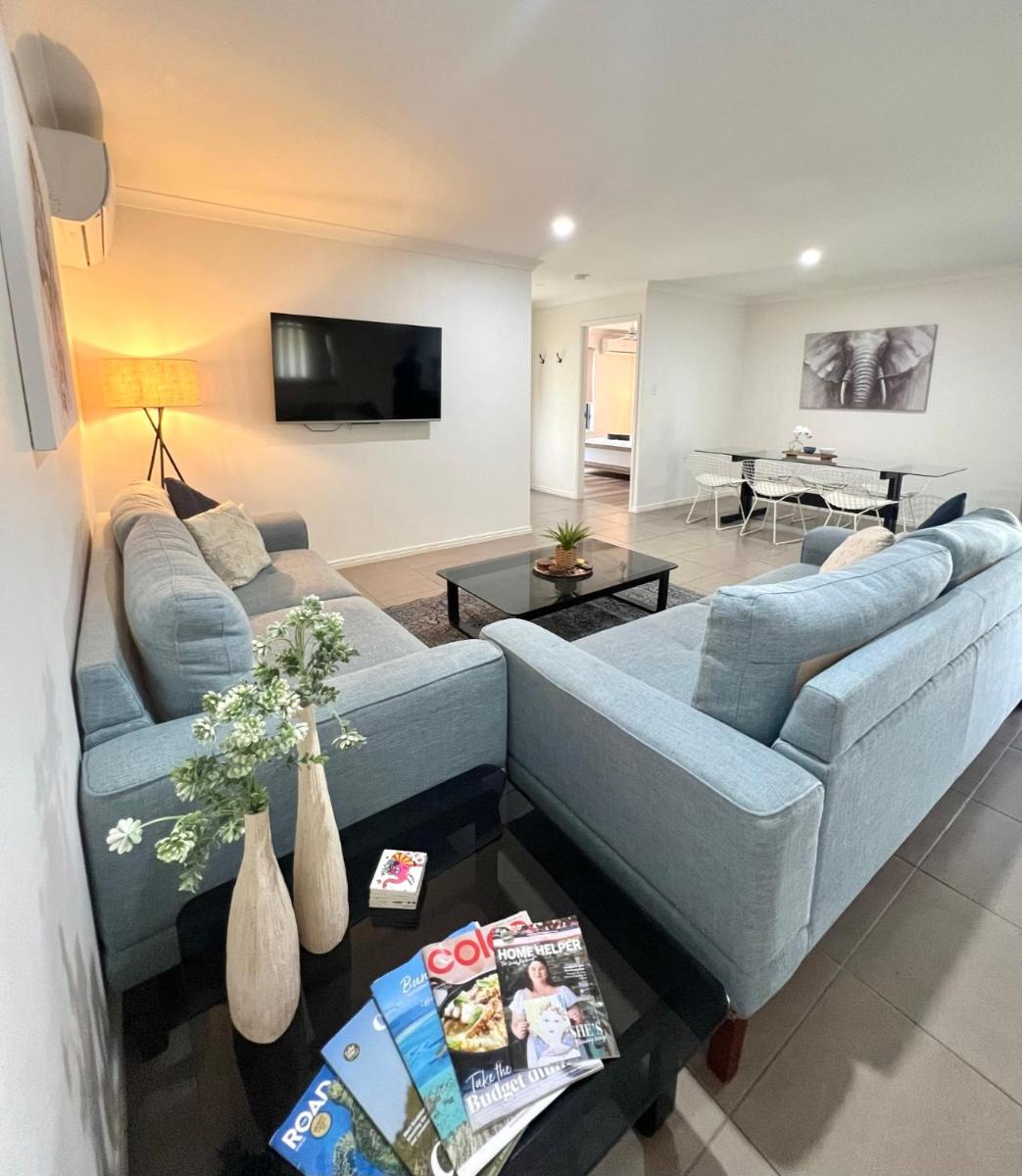Suitetrails - Bundys Best! Modern Luxury in the heart of town
