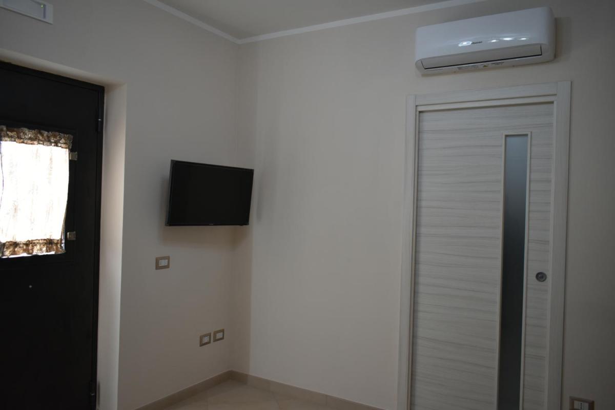 B&B Residenza Borbonica - Housity
