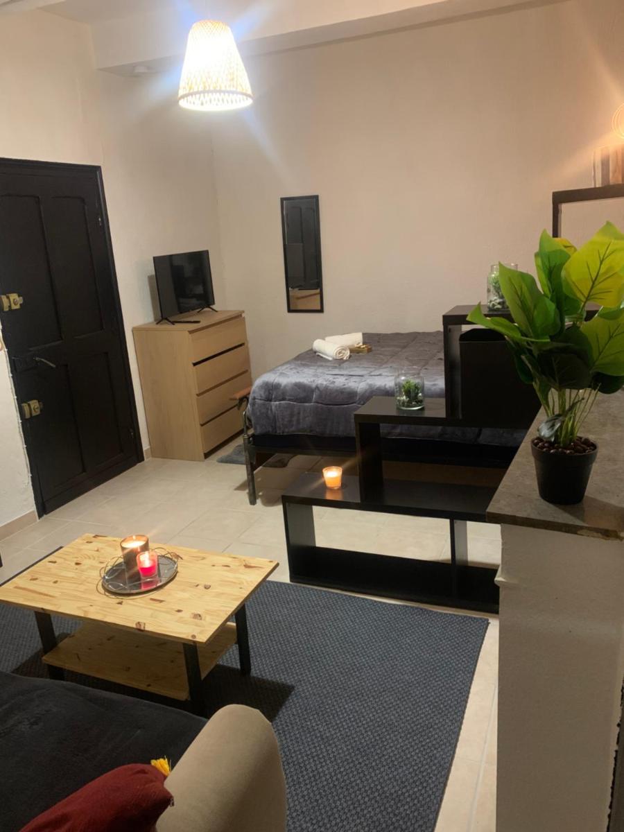 Très belle suite dans le centre historique idéale pour 2 personnes - Housity