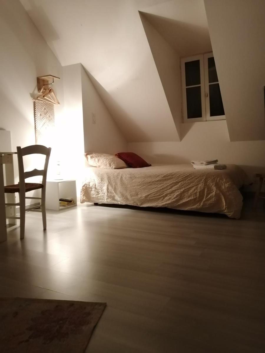 Studio Brive centre au calme - Housity