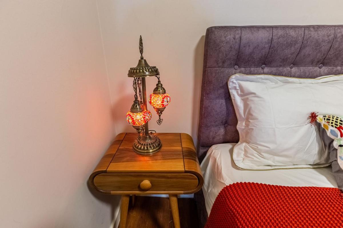 Central and Stylish Flat in the Heart of Beyoglu - Housity