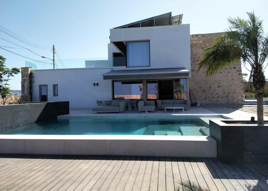 Ta Wenzinetta 4 bedroom luxury villa - Housity
