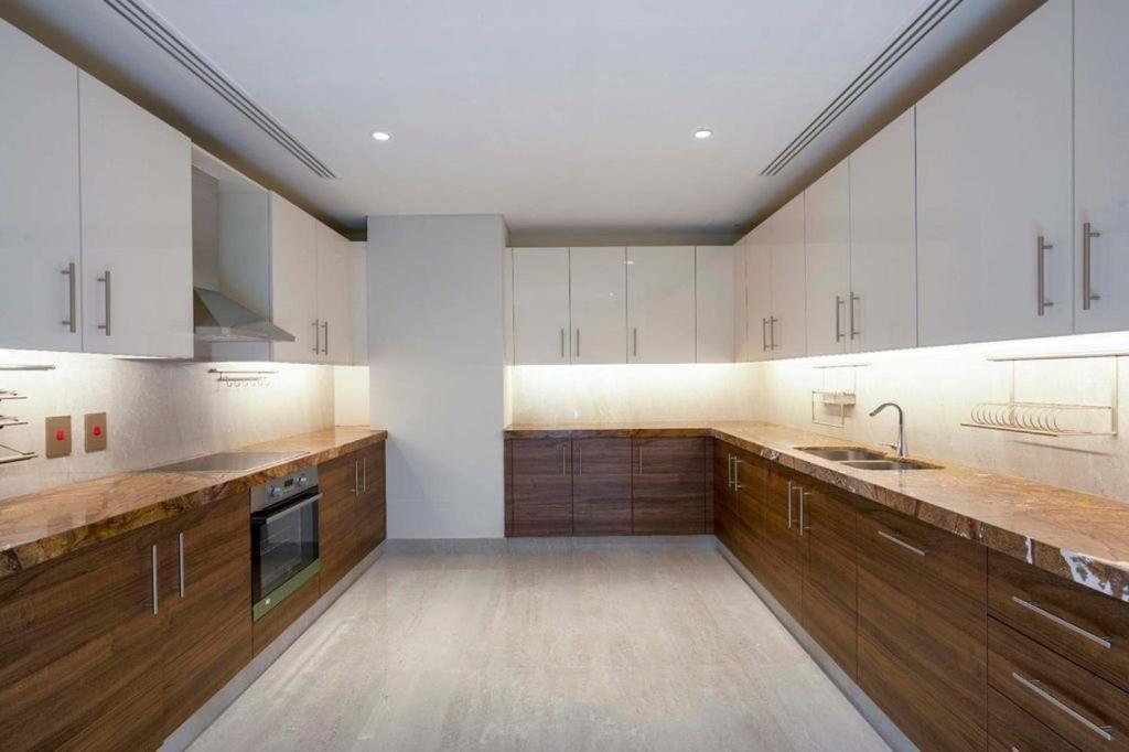Rude Apartment - Housity