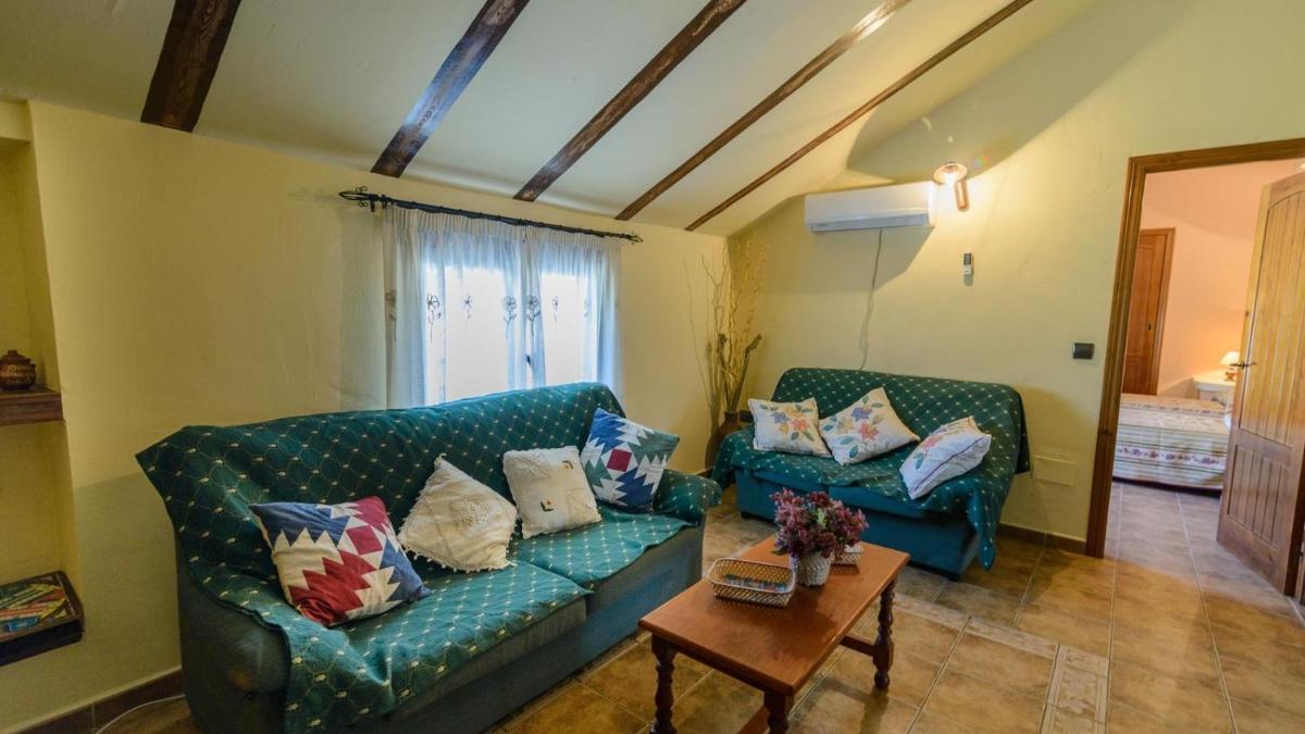 Casa Rural Pelijas Fontanar by Ruralidays - Housity