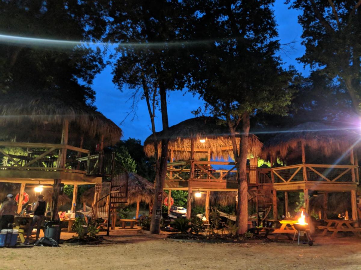 Son's Blue River Camp - Glamping Cabin #H Hidden Gem On The Beautiful San Marcos River! - Housity