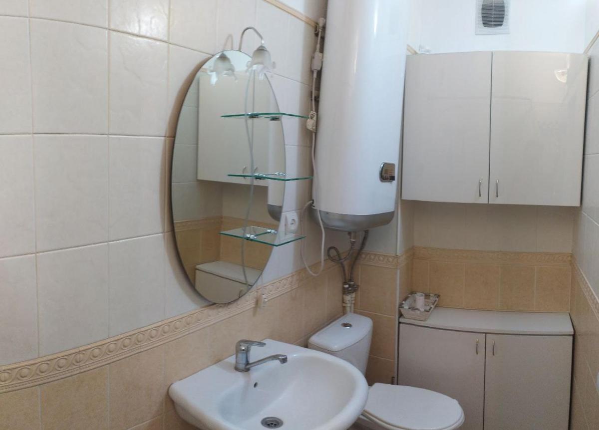 AURA on Erkindik boulevard - Housity