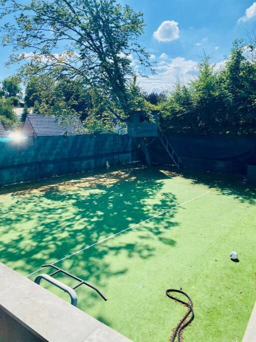 Magnifique Villa avec piscine et salle de sport - Housity