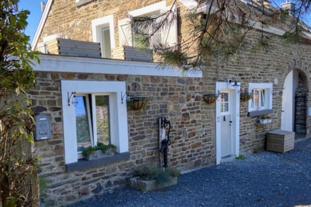 PINE COTTAGE- 5 minutes Francorchamps - charme -piscine-calme-jardin - Housity