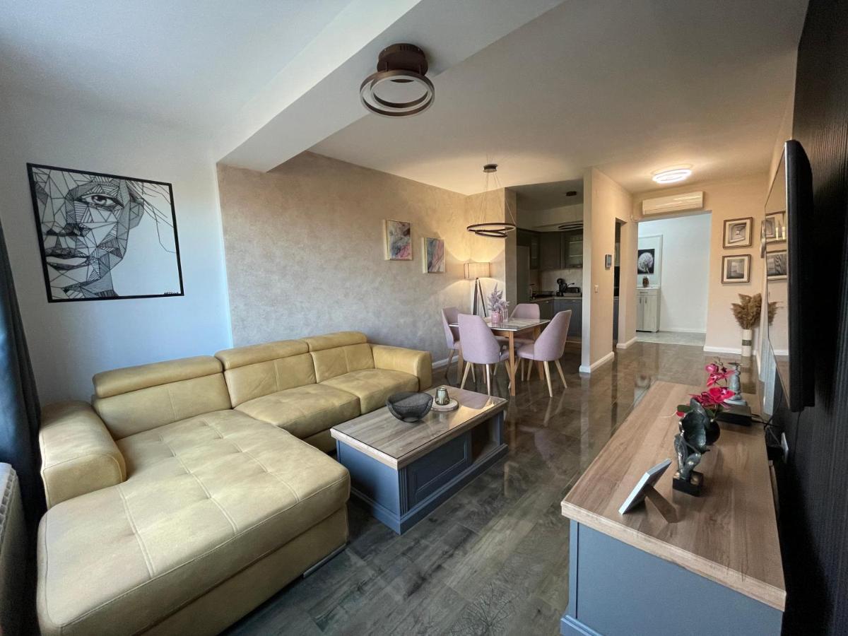 Roosevelt Apartment - Housity