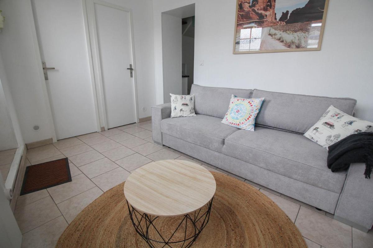 Belle maison à Saint Cybard -Fibre,Jardin,Netflix - Housity