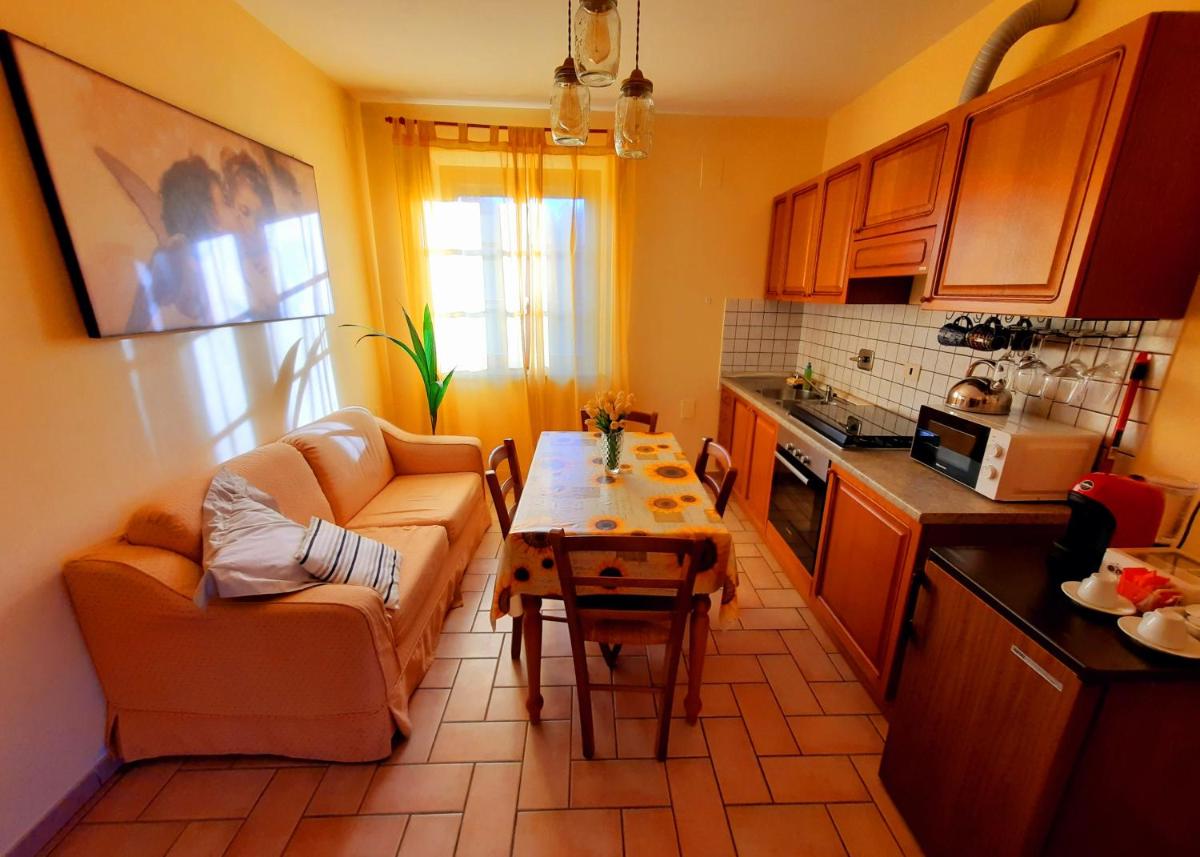 LEONÄRDO Guests House - LT Locazione Turistica - Housity