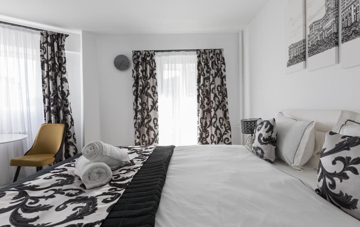 Lion's Unirii Apartment - Housity