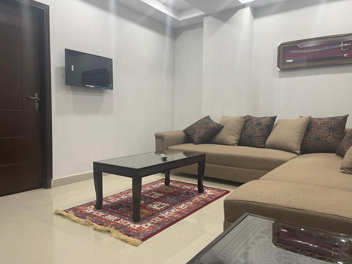 Suitetrails - J Guest Houses Bahria Phase 7