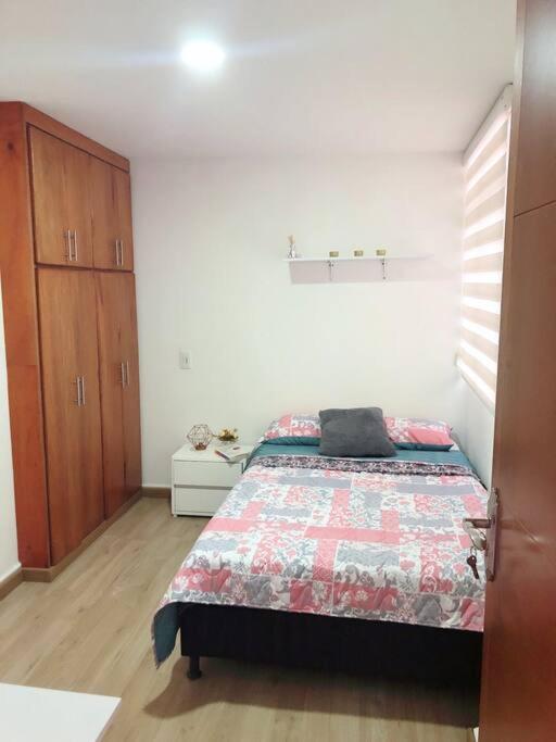 Apartamento en San Antonio con magnifica vista - Housity