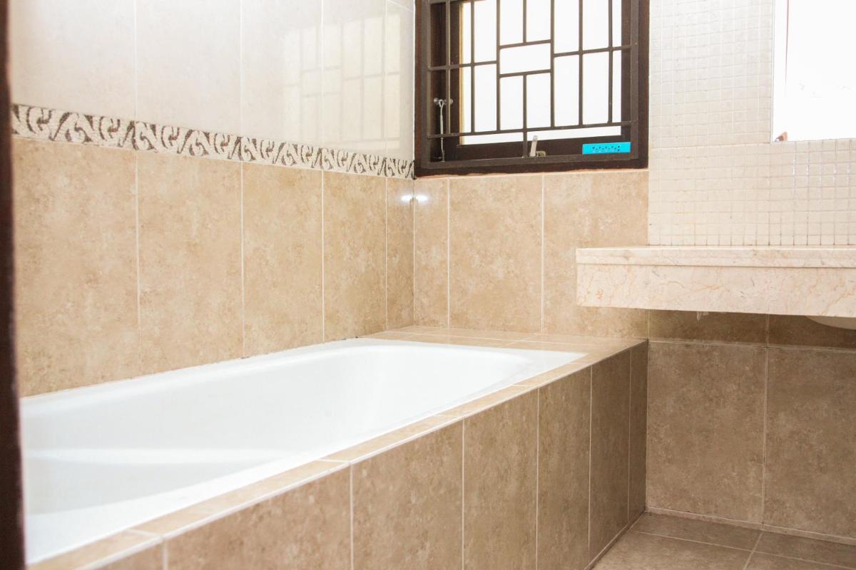 Aldeoz Dago Pakar Private Villa Bandung - Hizvo