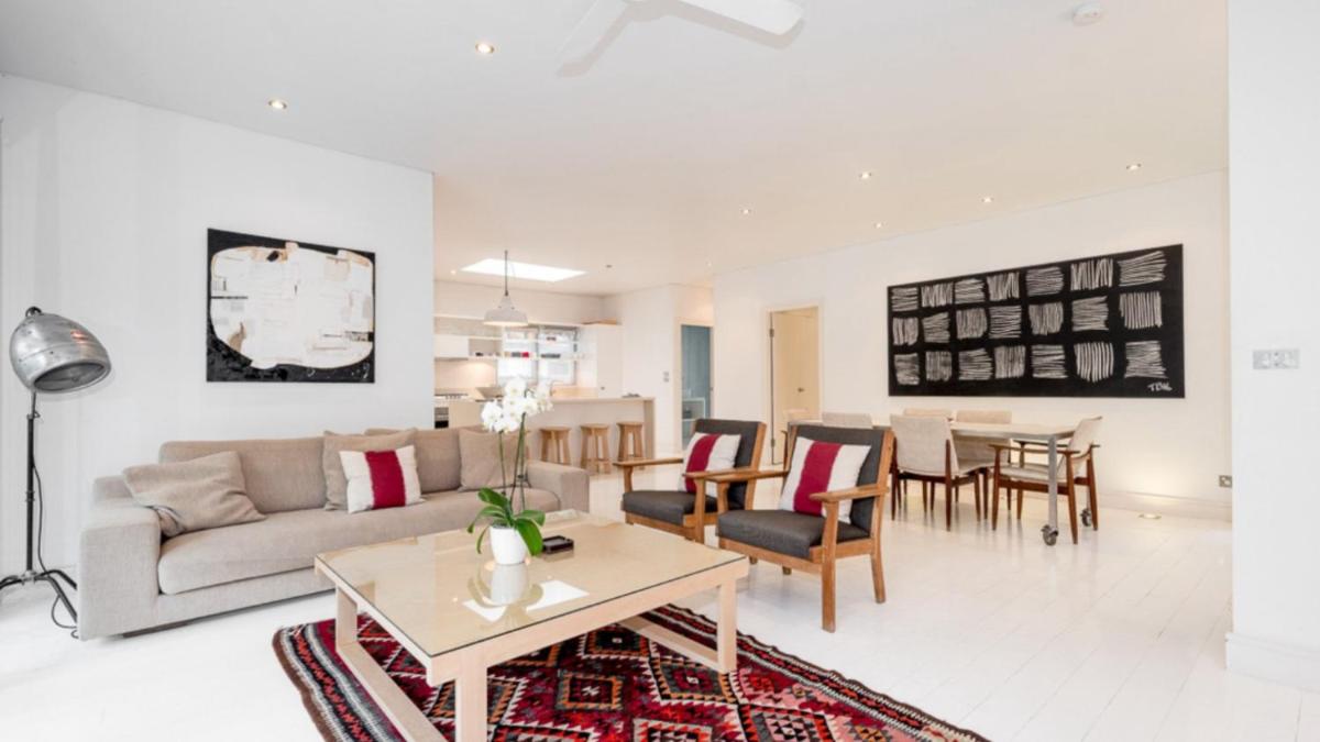 Pearl Beach House - Housity
