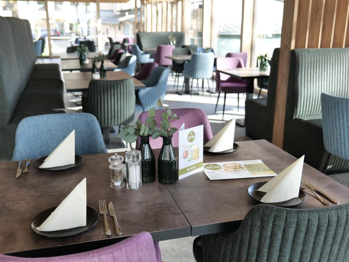 Reos Hotel Wangen - Housity