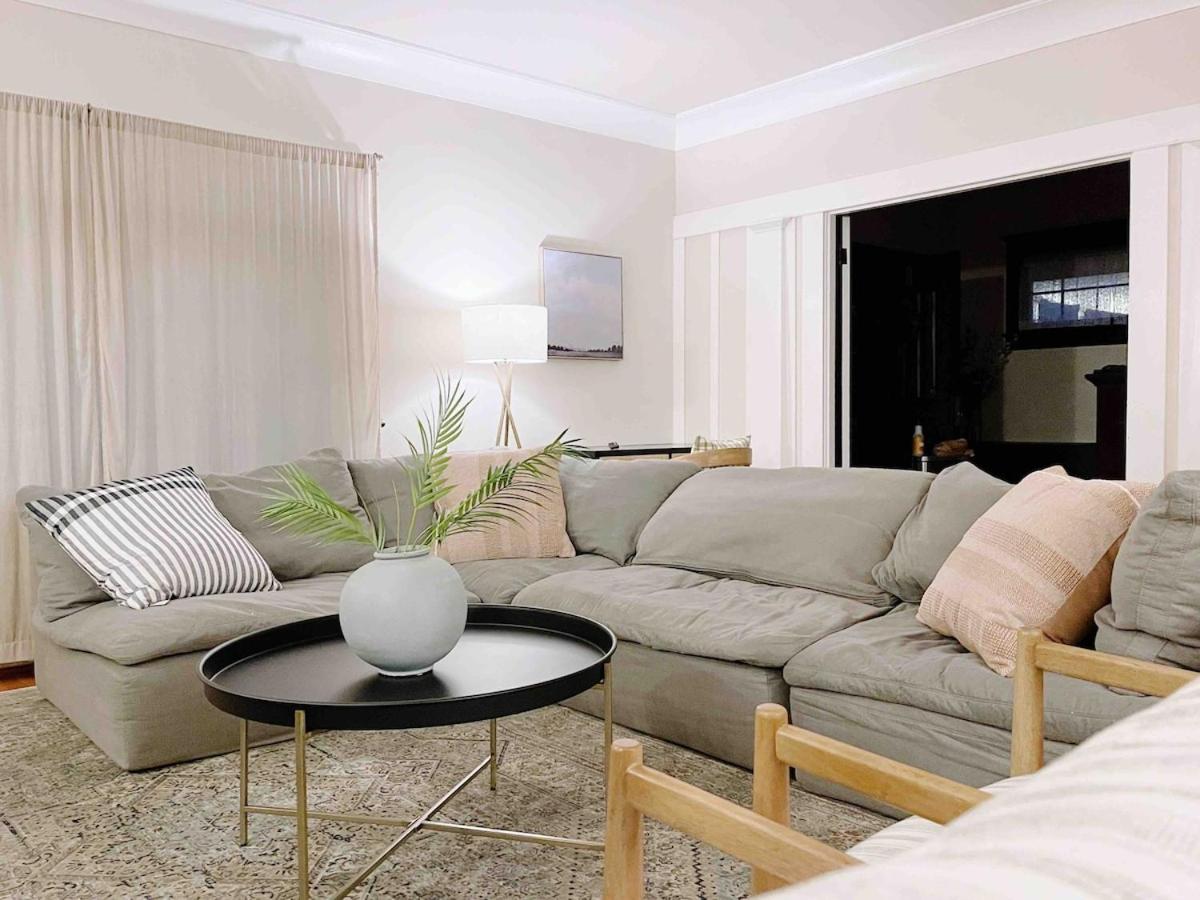 Tranquil 4bedroom House Beautiful Neighborhood - Housity