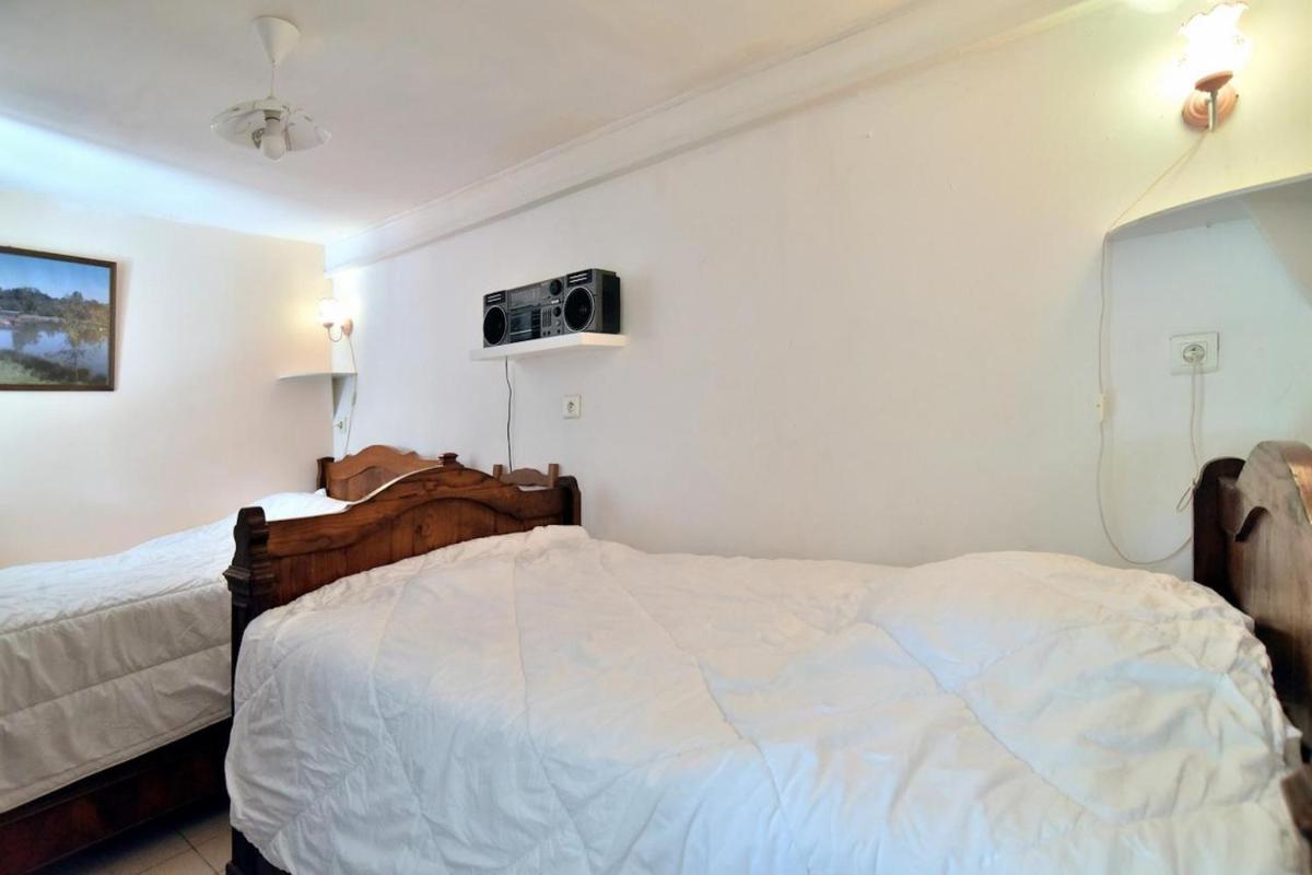 Maison charmante a Pluduno avec barbecue - Housity