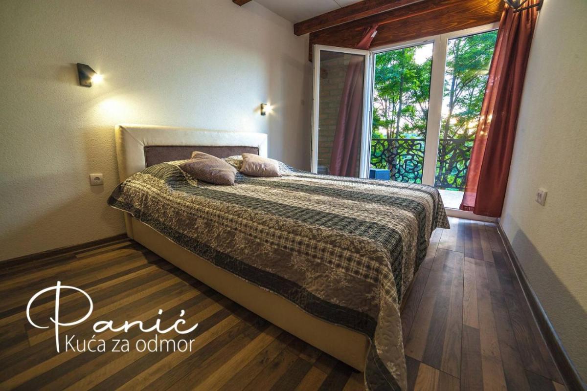 KUCA ZA ODMOR PANIC - Housity