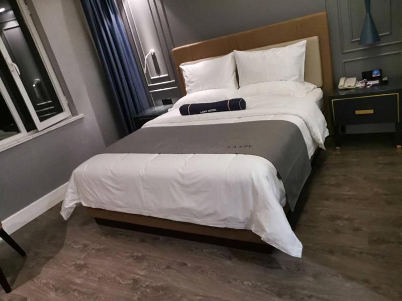 Suitetrails - LanOu Hotel Ningyang Qixian Road Yizhong