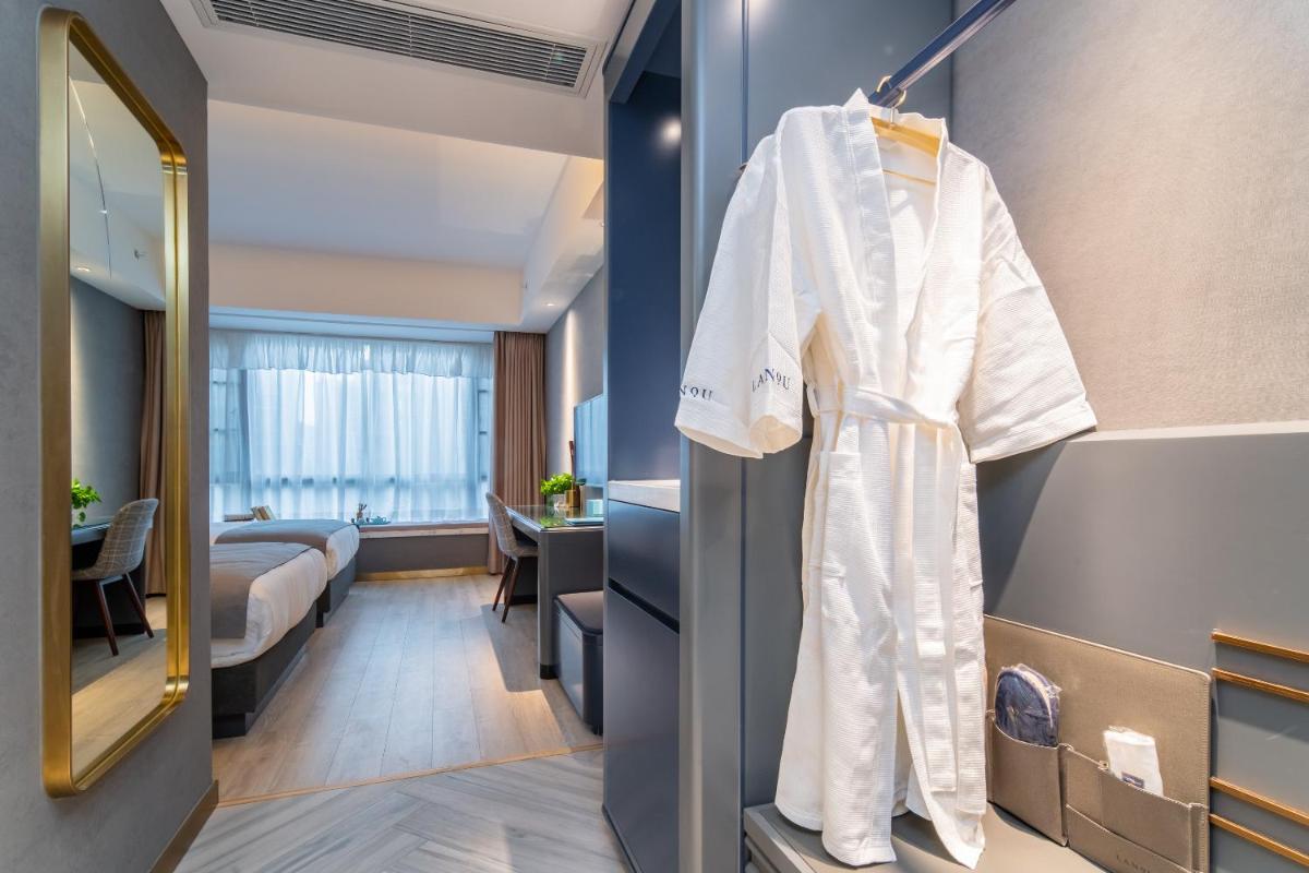 Suitetrails - LanOu Hotel Guiyang Midea State Guest House University Town