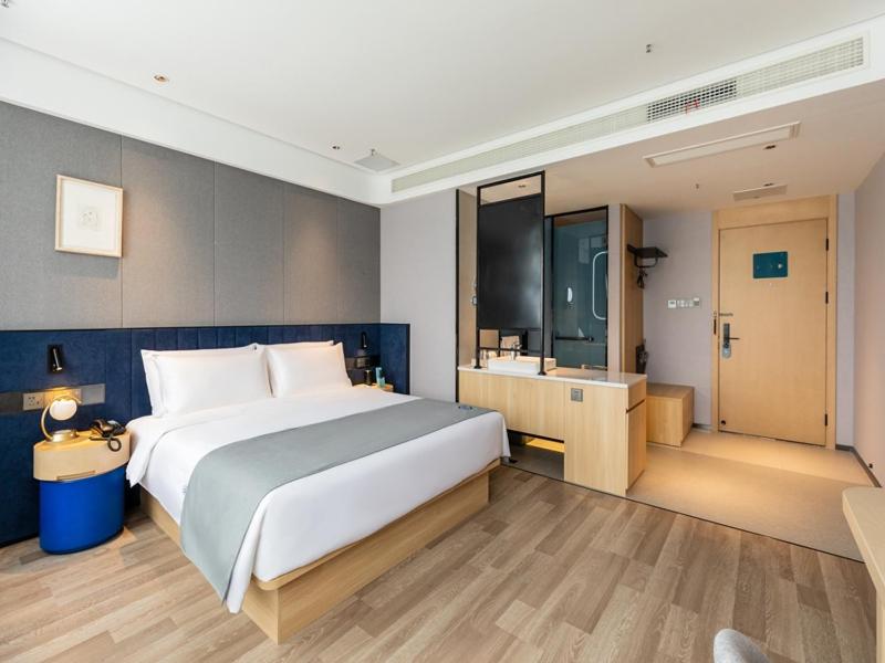 Suitetrails - LanOu Hotel Shanghai Sheshan National Forest Park Happy Valley
