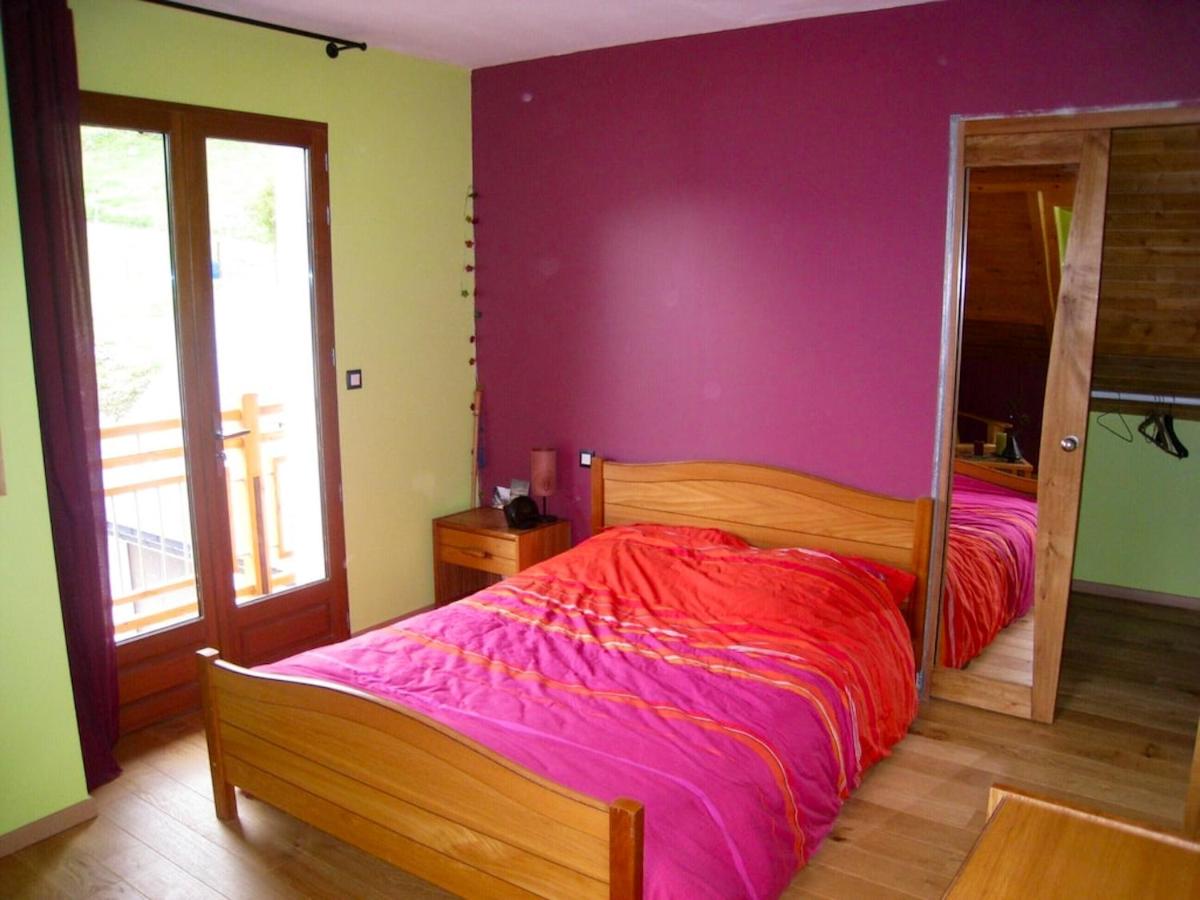 Suitetrails - Maison de 3 chambres avec jardin amenage et wifi a Arras en Lavedan
