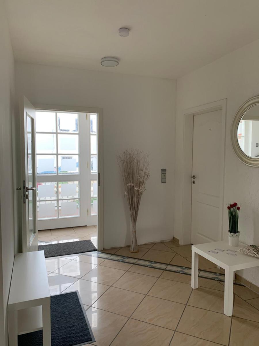 Ferienwohnung 2 mit Garten - Housity