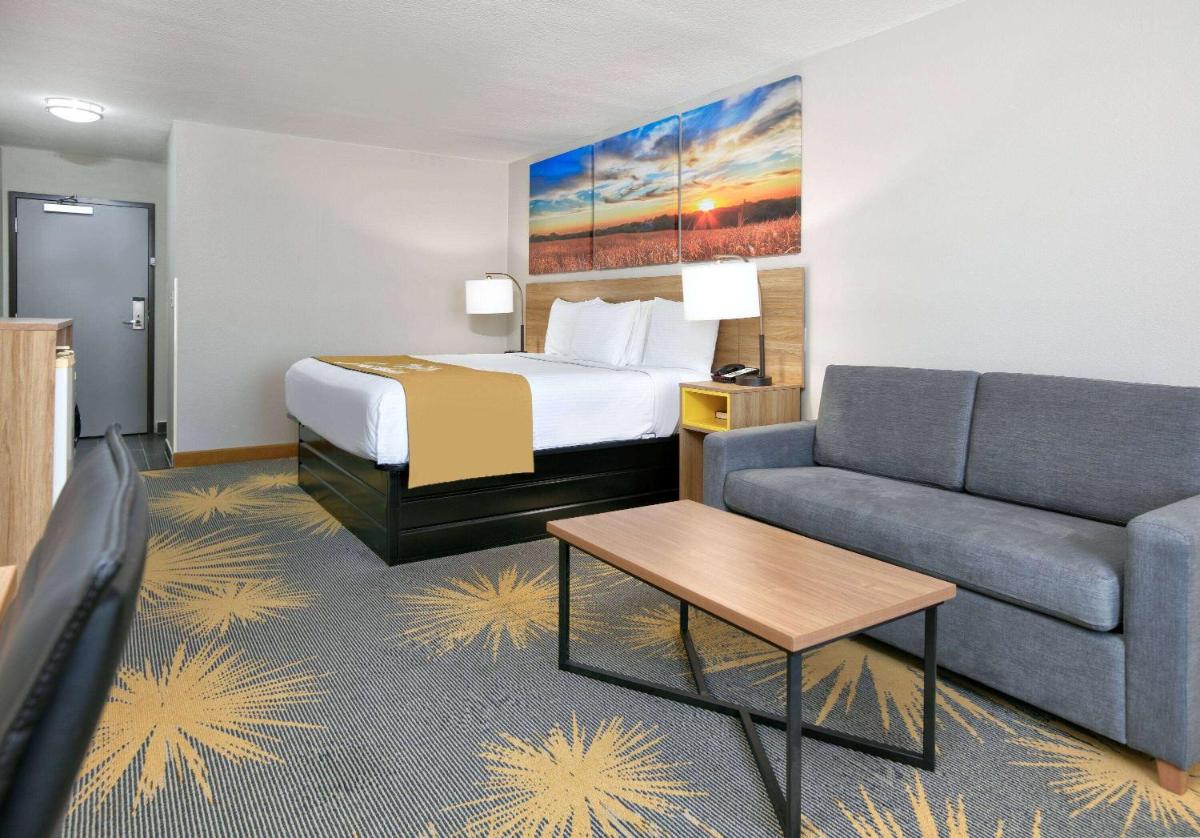 Days Inn by Wyndham Tunica Resorts - Housity