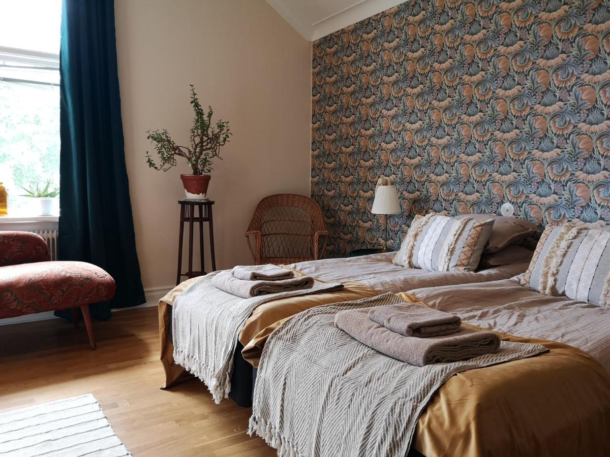 Suitetrails - Disponentparken Café och Bed & Breakfast