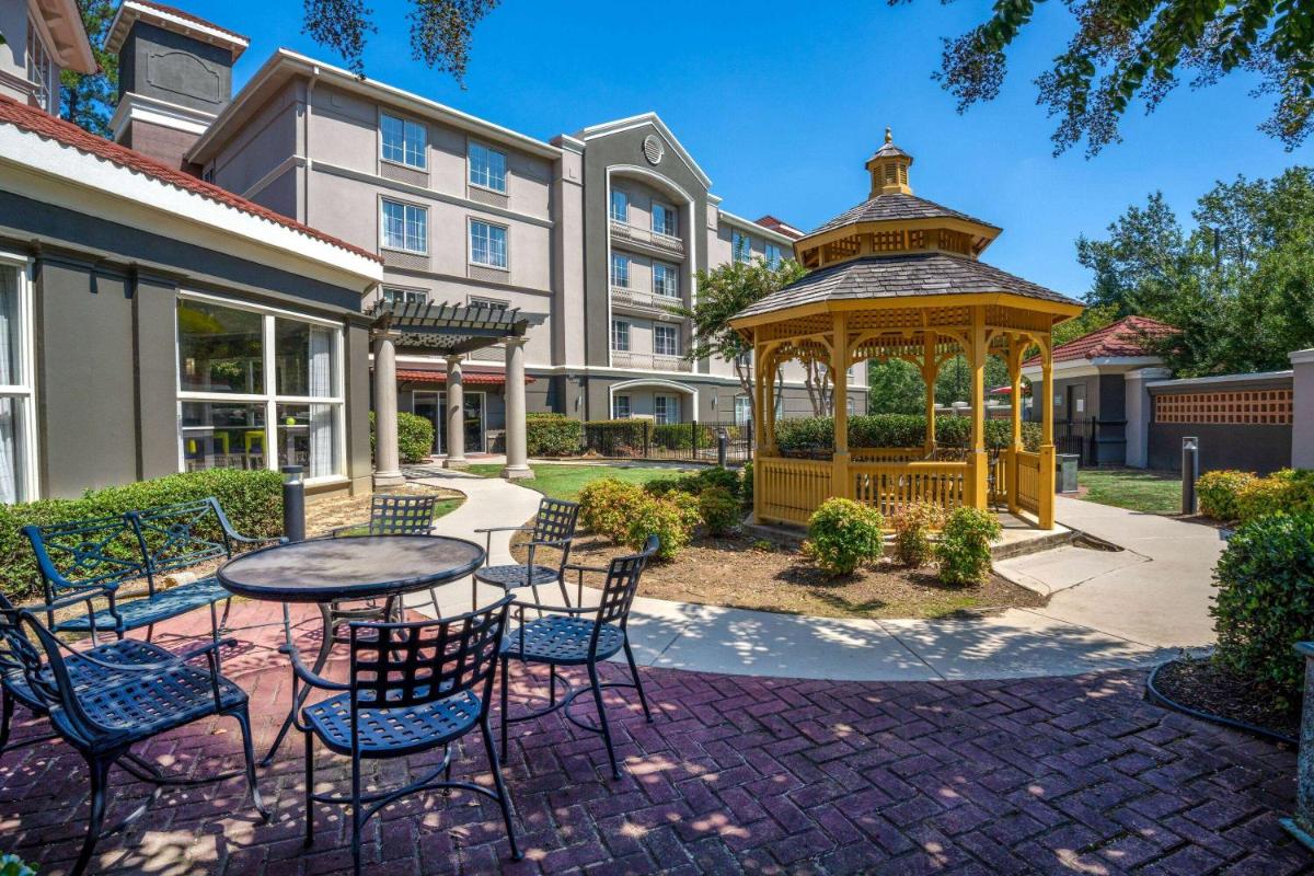 La Quinta by Wyndham Birmingham Hoover - Housity