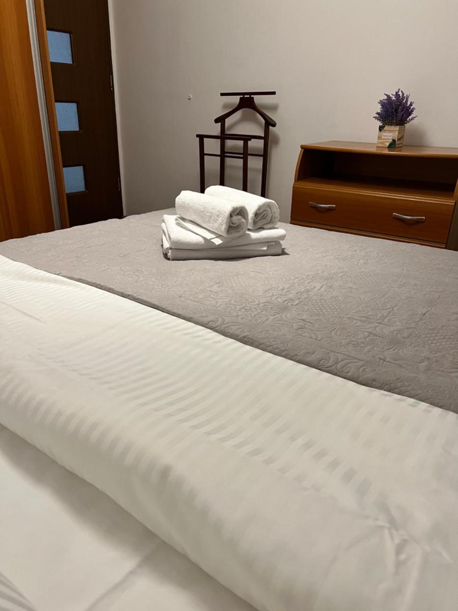 Apartament 3 camere, dotat cu toate utilitățile - Housity