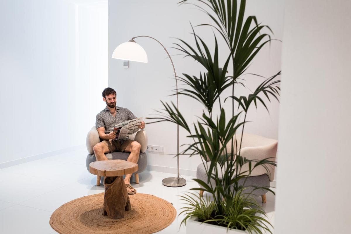 Clientes alojados en Petit Sagitario Adults only